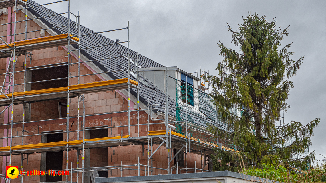 28.04.2023 - Baustelle Niederalmstraße 16 in Neuperlach